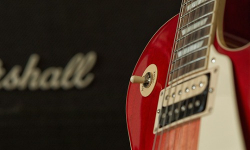 El mejor amplificador de guitarra para disfrutar en casa: ¡Potencia y calidad sonora al máximo!