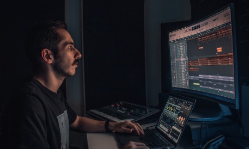 Las mejores productoras musicales en Madrid: Descubre el talento y la diversidad de la escena musical madrileña